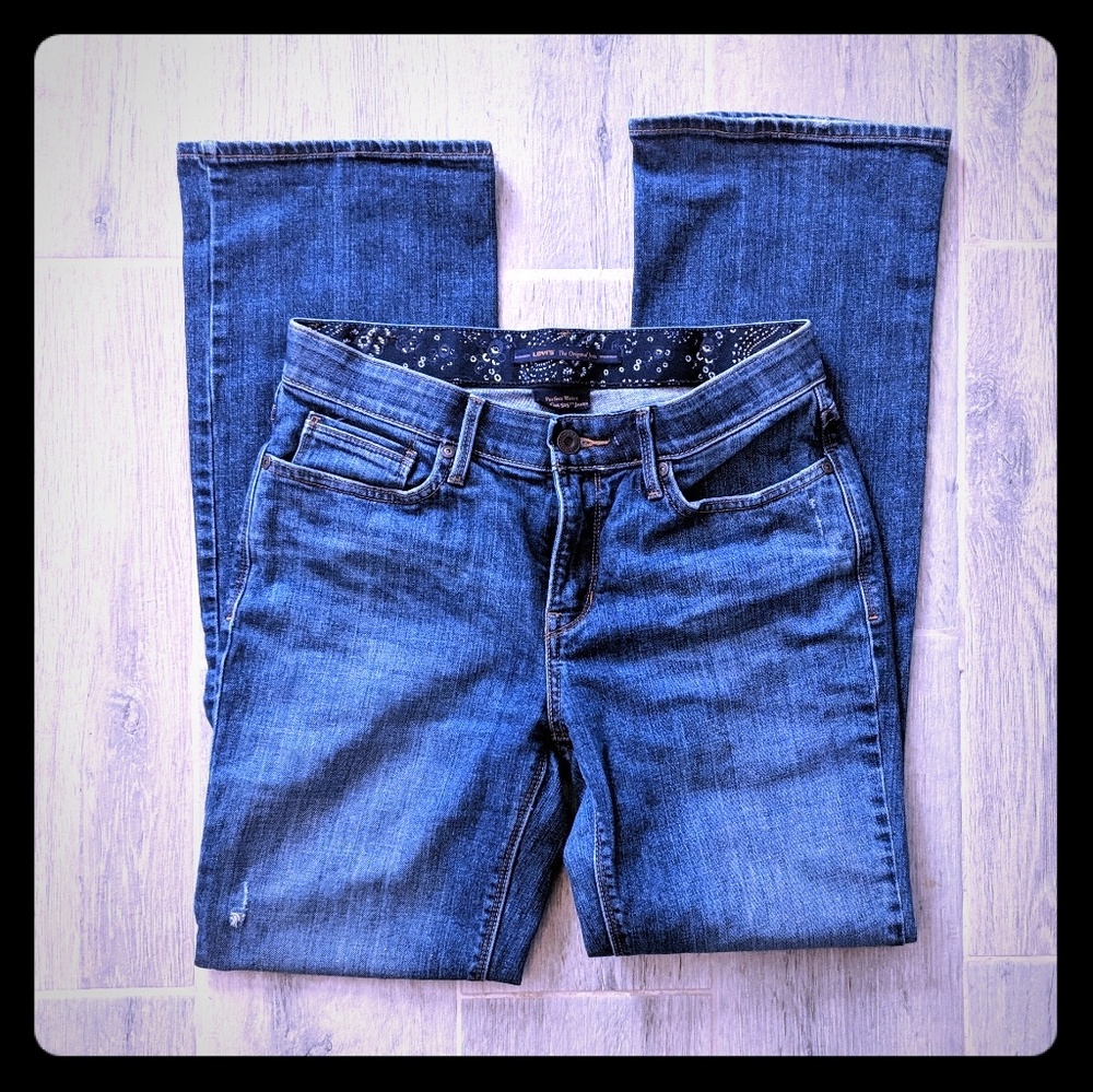 Levi's Perfect Waist 525 size 6